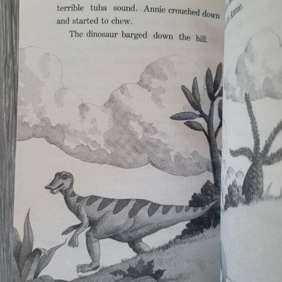 MAGIC TREE HOUSE AND MERLIN MISSION LOT OF BOOKS 1-20 WITH NEW AUDIO BOOK CD #1 - Picture 12 of 16